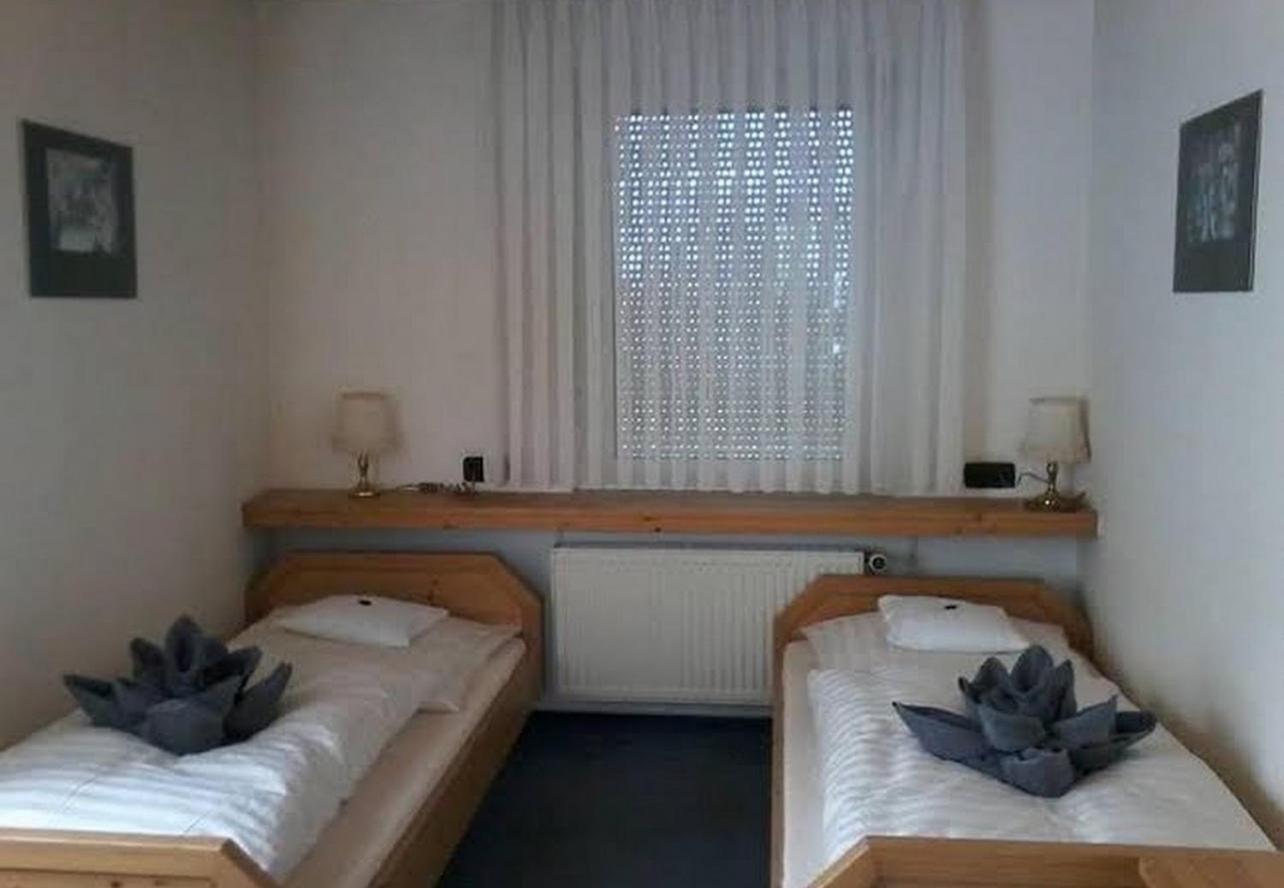 Bad Bruckhaus Erlebnishotel 발드슈트티엔겐 외부 사진