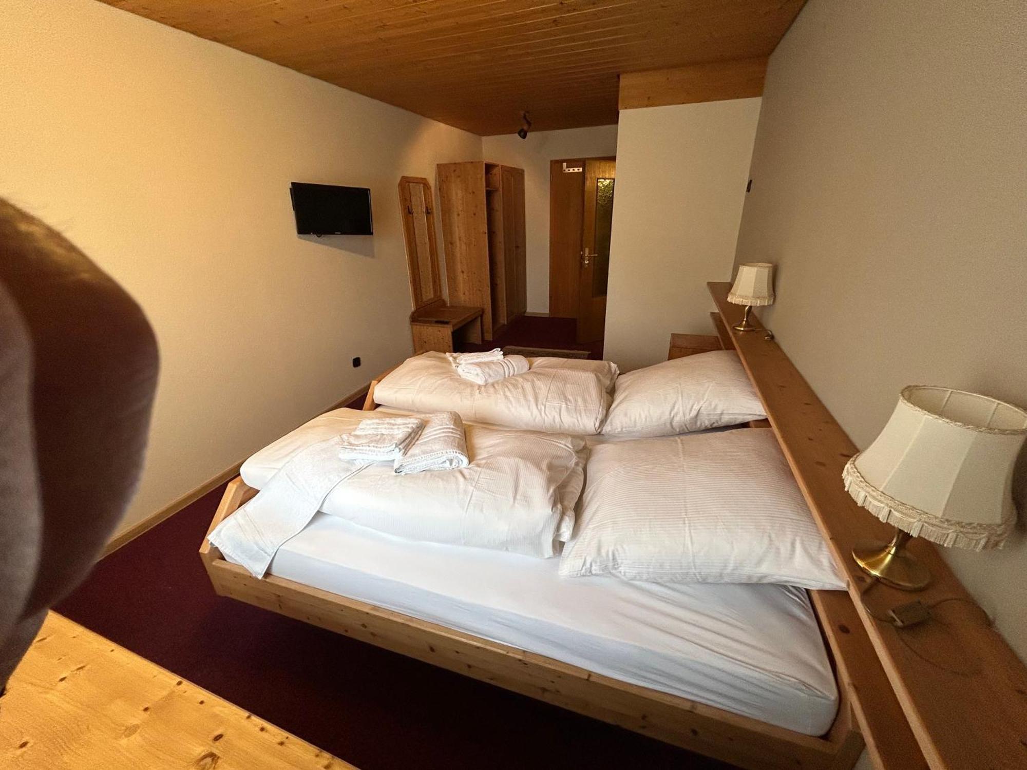 Bad Bruckhaus Erlebnishotel 발드슈트티엔겐 외부 사진